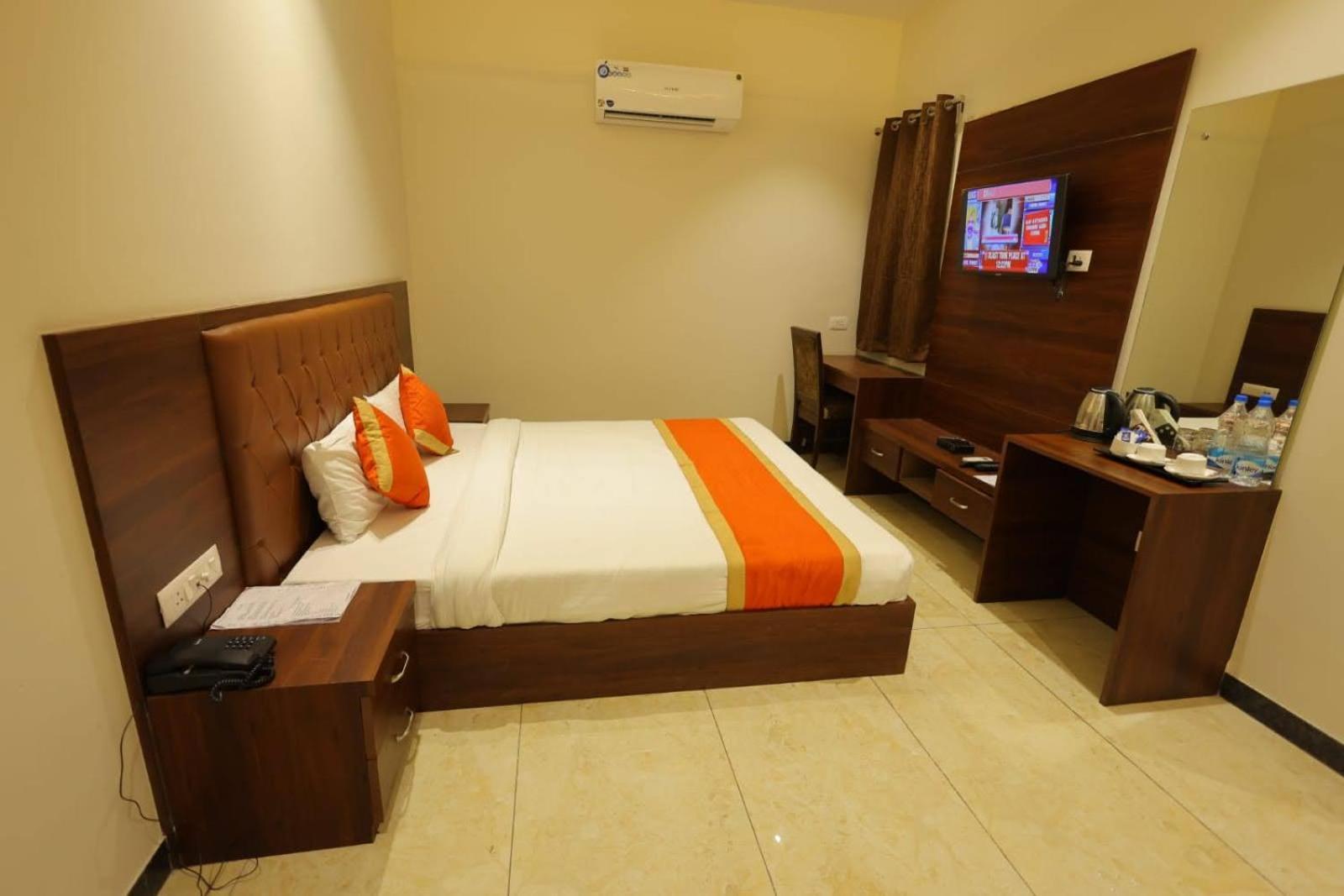 Hotel The Grand Tree Agra Экстерьер фото